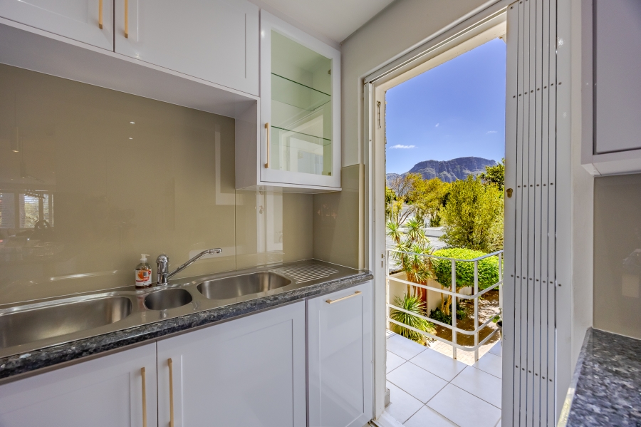 3 Bedroom Property for Sale in Kenilworth Upper Western Cape
